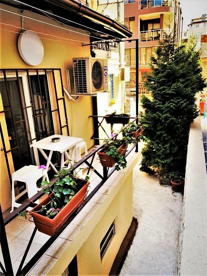 Tera Apartment Burgas City